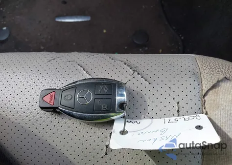 2015 Mercedes-Benz Glk 350 4Matic из США, поврежденный, VIN WDCGG8JB1FG341619